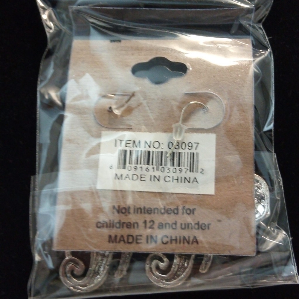 Silver/White Large Elephant Head Earrings - Picture 2 of 3